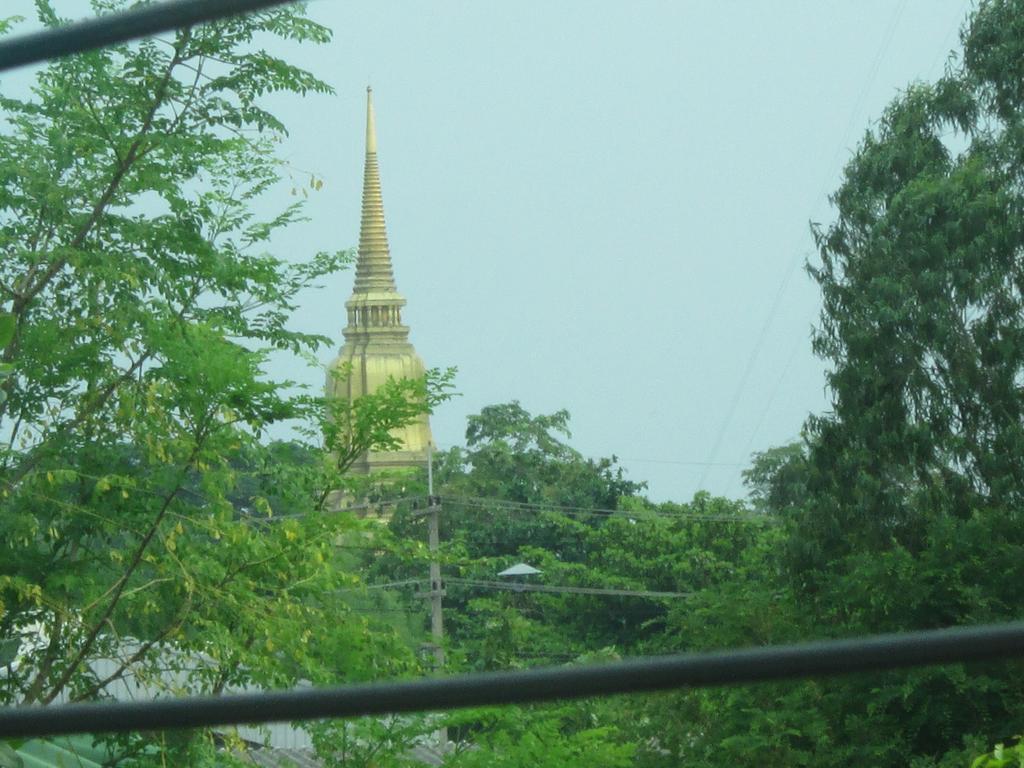 Villa Kamalar Palace à Ayutthaya Extérieur photo